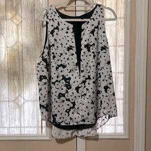 Black white floral sleeveless blouse